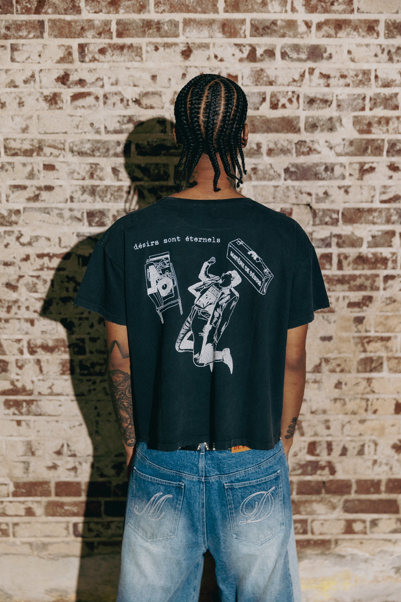 QUALITY OF DESIRES T-SHIRT ‘FADED BLACK’